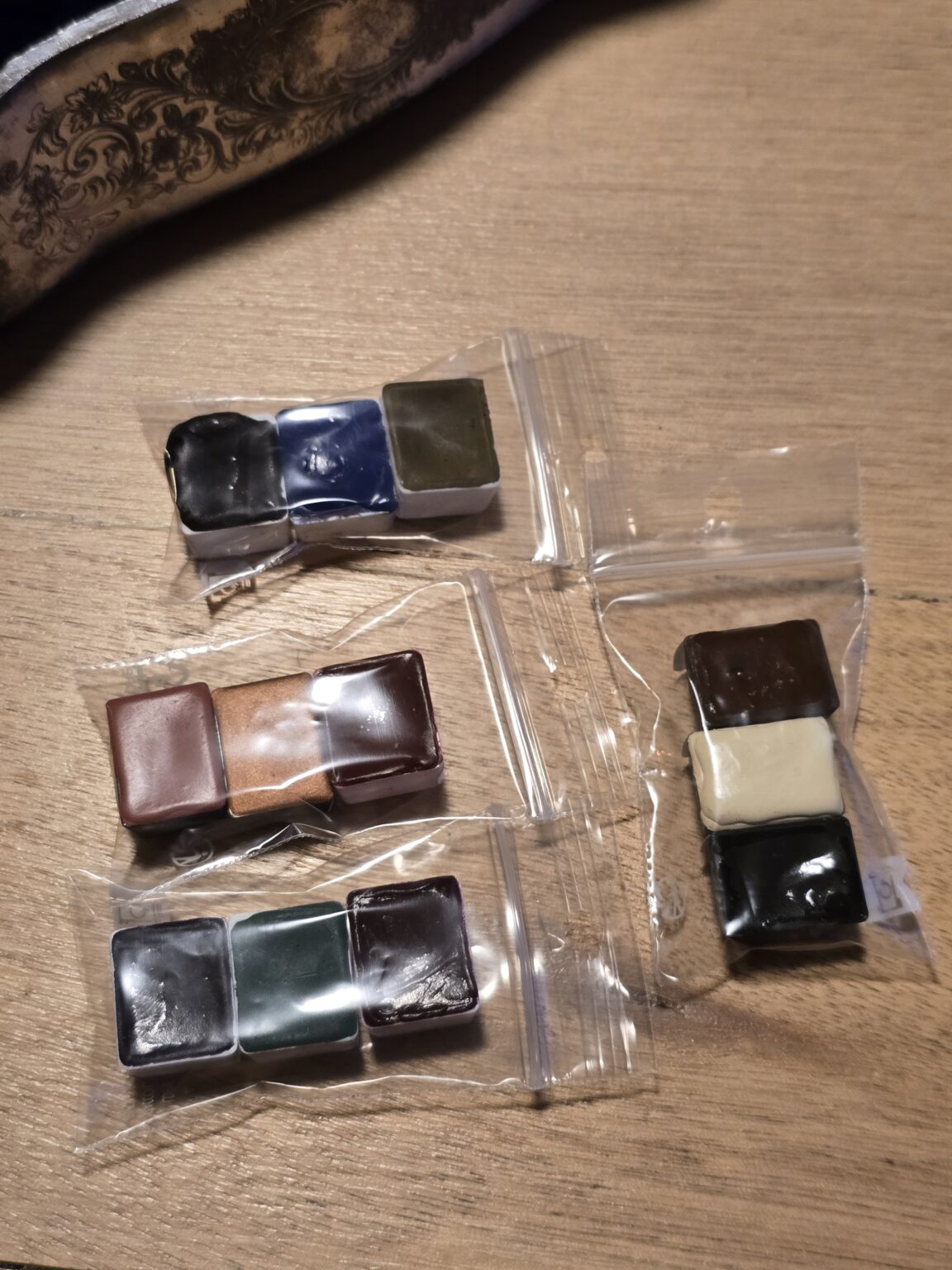 palette ancienne aquarelles et pastels secs