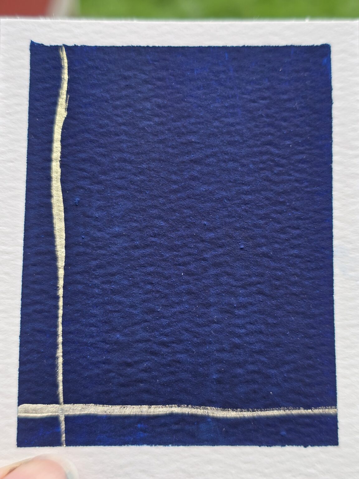 Gouache Bleu de Minuit avec un trait de gouache Whispers Gold