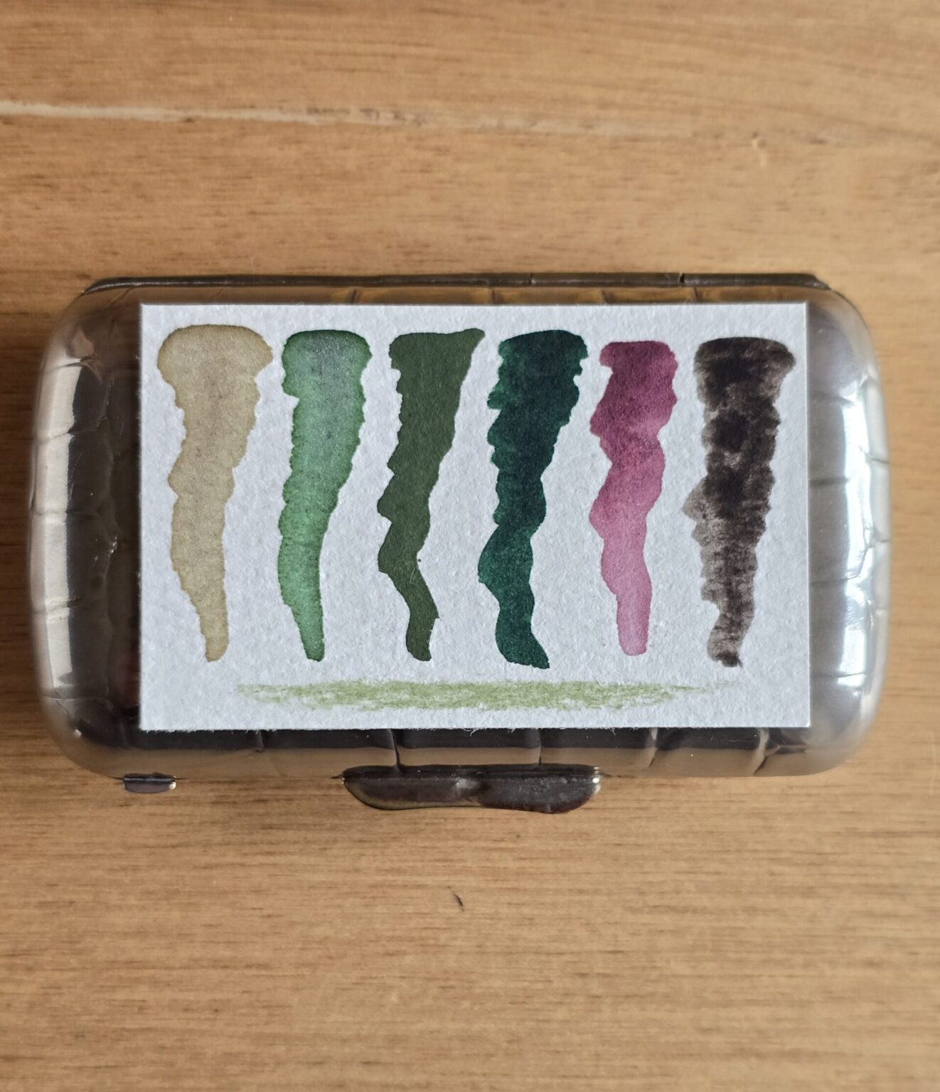 Boîte aquarelle peau de croco