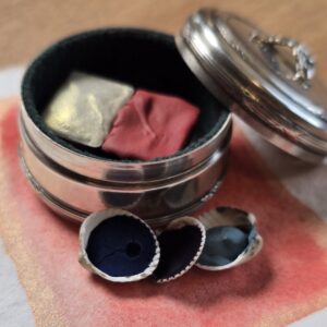 Boîte ancienne Christian Dior