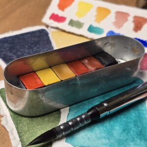 palette-aquarelle-nomade-boite-metal-infirmiere
